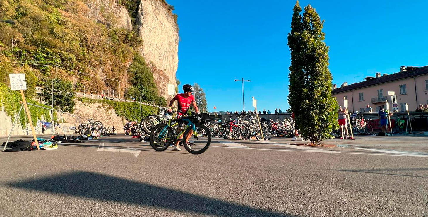 AronaMen 112.9 Triathlon